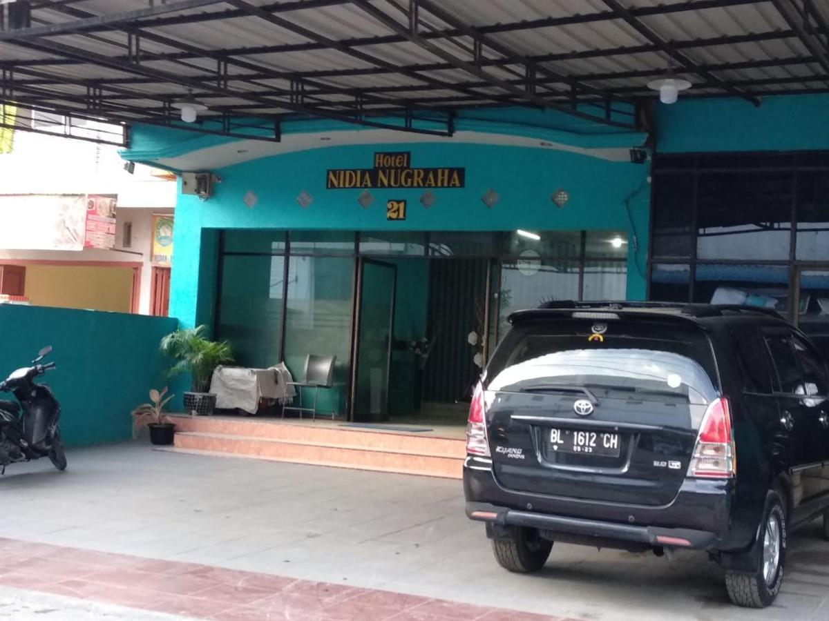 Reddoorz Near Yuki Simpang Raya Mall Medan 2 Otel Dış mekan fotoğraf